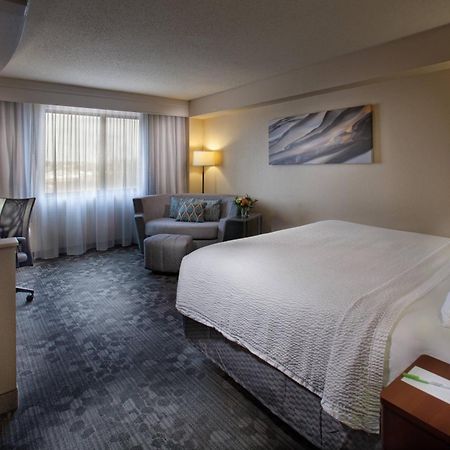 Courtyard By Marriott Fayetteville Dış mekan fotoğraf