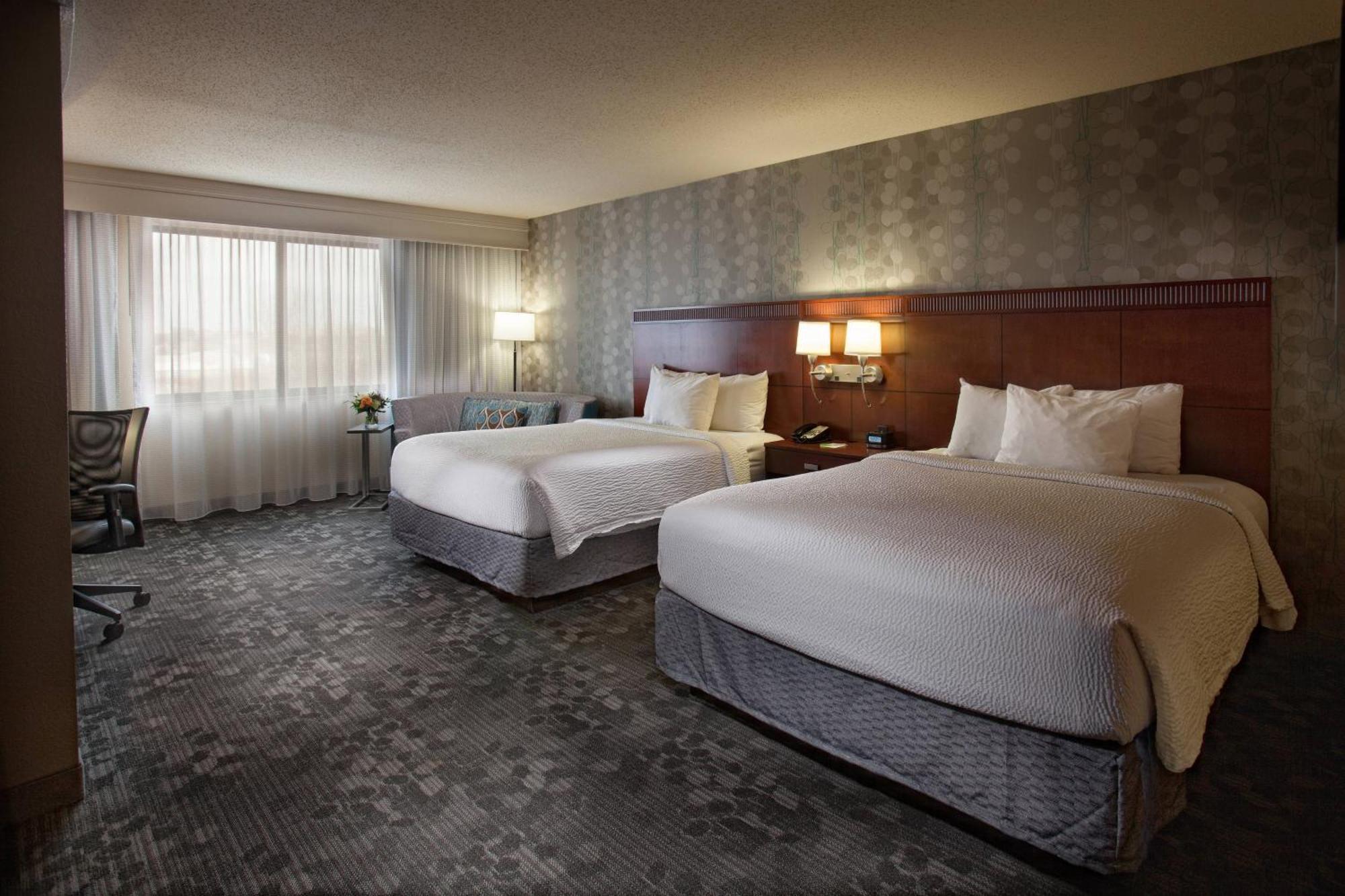 Courtyard By Marriott Fayetteville Dış mekan fotoğraf