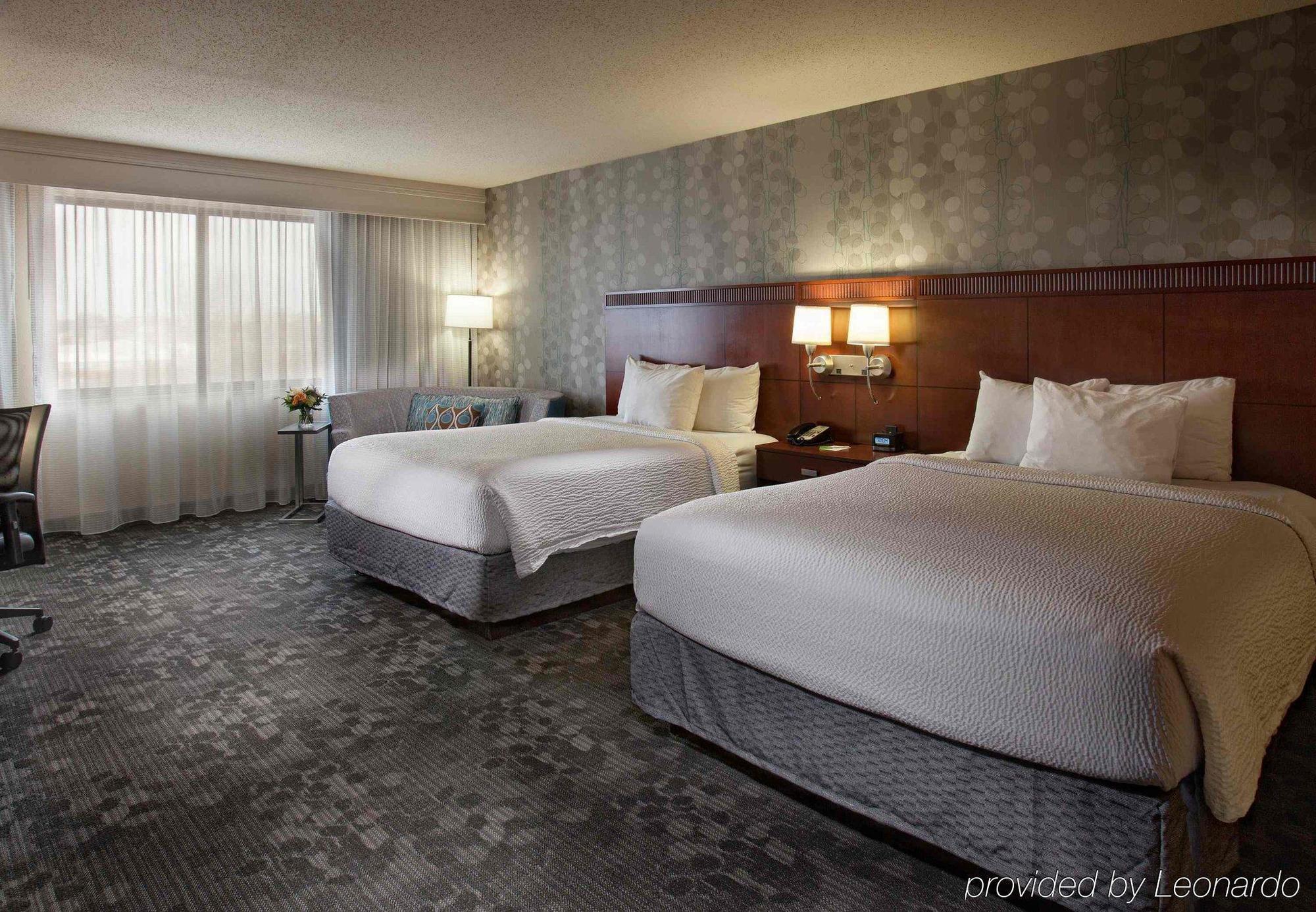 Courtyard By Marriott Fayetteville Dış mekan fotoğraf